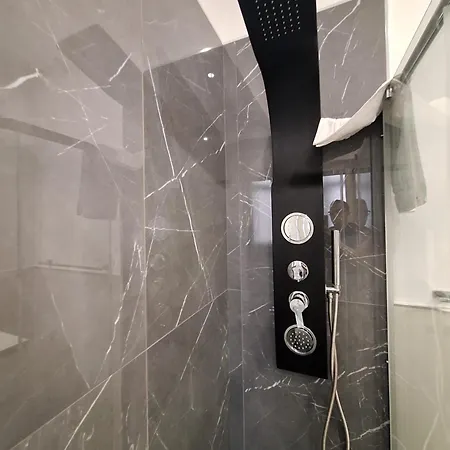 Vanity 招待所 切法卢